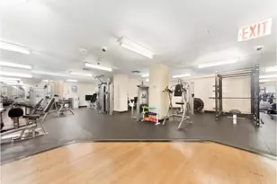 405 W 23rd St, New York City, NY 10011 - Photo 12