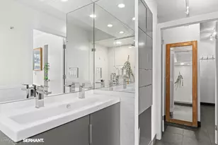 270 W 17th St, New York City, NY 10011 - Photo 14