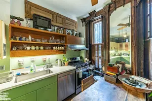 169 E 94th St, New York City, NY 10128 - Photo 10