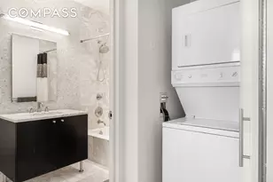 46-30 Center Blvd, New York City, NY 11109 - Photo 8