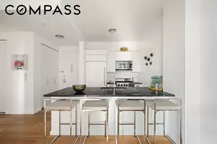 46-30 Center Blvd, New York City, NY 11109 - Photo 4