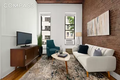 132 W 71st Street #3, New York City, NY 10023 - Photo 2