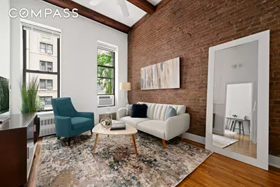 132 W 71st Street #3, New York City, NY 10023 - Photo 1