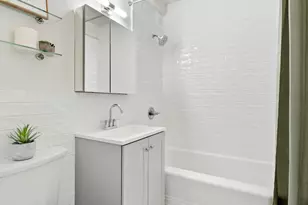 7 Lexington Ave, New York City, NY 10010 - Photo 6