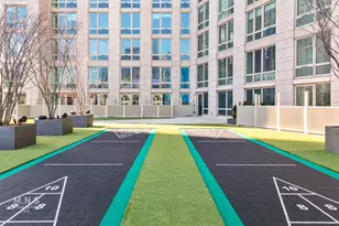 22-44 Jackson Ave, New York City, NY 11101 - Photo 8