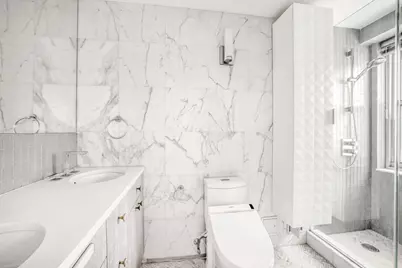 300 E 40th Street #32K, New York City, NY 10016 - Photo 14