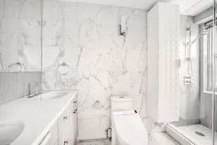 300 E 40th St, New York City, NY 10016 - Photo 14