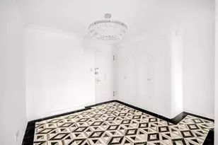 300 E 40th St, New York City, NY 10016 - Photo 16