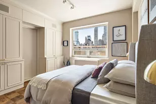 860 5th Ave, New York City, NY 10065 - Photo 12