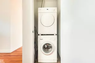 640 W 237th St, New York City, NY 10463 - Photo 30
