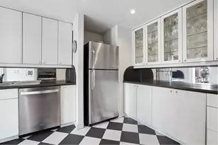 33 East End Ave, New York City, NY 10028 - Photo 2