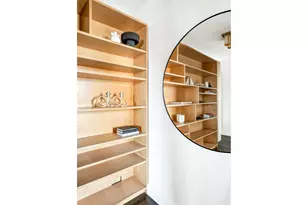 302 W 12th St, New York City, NY 10014 - Photo 6