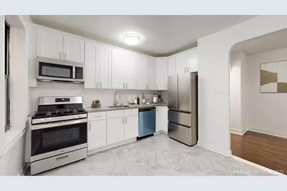 221 E 18th Street #1E, New York City, NY 11226 - Photo 16