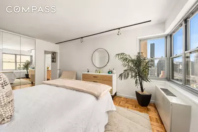 400 E 56th Street #38S, New York City, NY 10022 - Photo 8