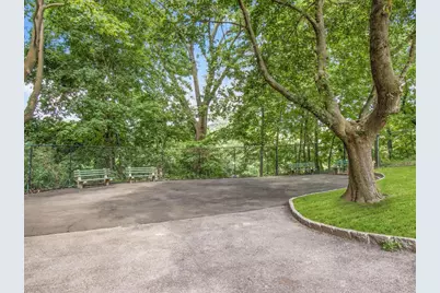 5500 Fieldston Road #8CC, New York City, NY 10471 - Photo 20