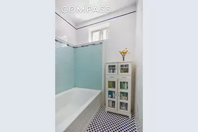 246 Gates Avenue, New York City, NY 11238 - Photo 20