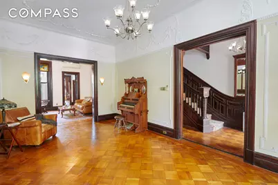 246 Gates Avenue, New York City, NY 11238 - Photo 4