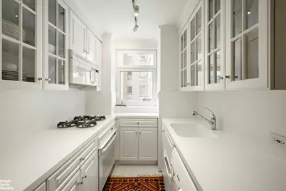 880 5th Avenue #10A, New York City, NY 10021 - Photo 4