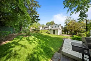 173-73 Croydon Rd, New York City, NY 11432 - Photo 18