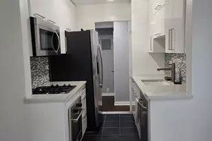 67-12 Yellowstone Blvd, New York City, NY 11375 - Photo 4