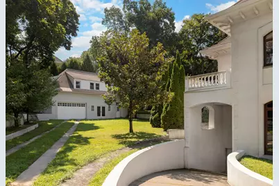 5040 Independence Avenue, New York City, NY 10471 - Photo 18