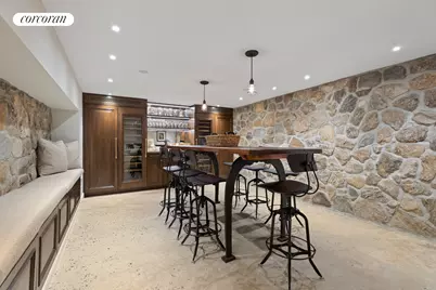 169 E 71st Street, New York City, NY 10021 - Photo 28