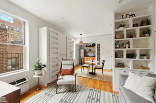 320 W 84th St, New York City, NY 10024 - Photo 2