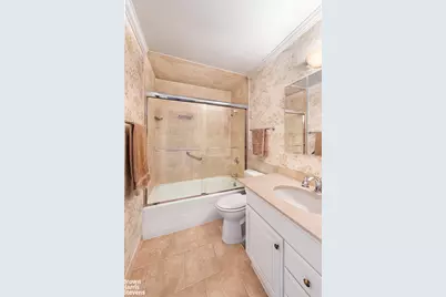 137 E 36th Street #7K, New York City, NY 10016 - Photo 22