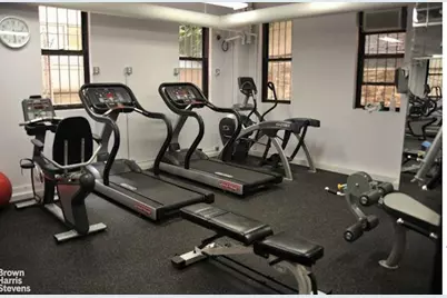 235 W End Avenue #3C, New York City, NY 10023 - Photo 10