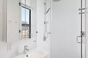 64 MacDougal St, New York City, NY 10012 - Photo 10