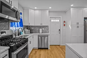 216-08 115th Rd, New York City, NY 11411 - Photo 6