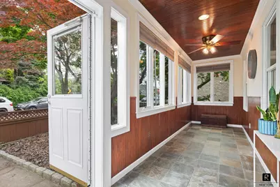 551 Minnieford Avenue, New York City, NY 10464 - Photo 2