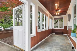 551 Minnieford Ave, New York City, NY 10464 - Photo 2