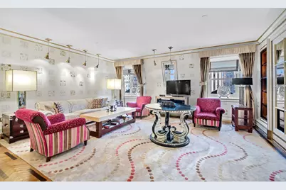 1 Central Park S #1813, New York City, NY 10019 - Photo 1