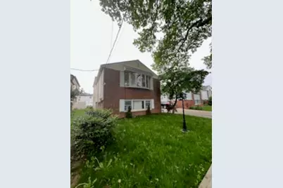 10561 Flatlands 7th Street, New York City, NY 11236 - Photo 18