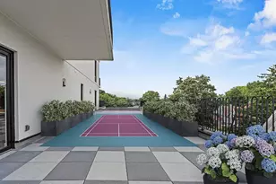 1105 Cortelyou Rd, New York City, NY 11218 - Photo 12