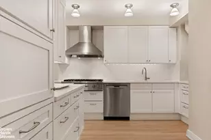 3 E 71st St, New York City, NY 10021 - Photo 6