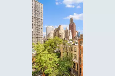150 E 72nd Street #6S, New York City, NY 10021 - Photo 22
