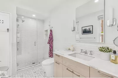 40 Orange Street, New York City, NY 11201 - Photo 8