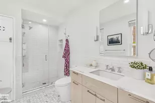 40 Orange St, New York City, NY 11201 - Photo 8