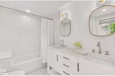 40 Orange Street, New York City, NY 11201 - Photo 14