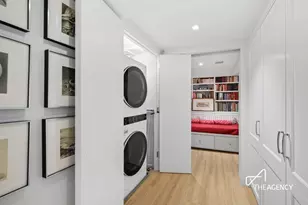 303 W 80th St, New York City, NY 10024 - Photo 16