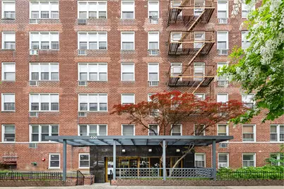 400 E 17th Street #608, New York City, NY 11226 - Photo 12