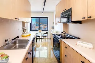 20 W 64th St, New York City, NY 10023 - Photo 6