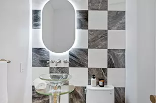 422 E 72nd St, New York City, NY 10021 - Photo 46