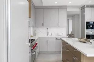 422 E 72nd St, New York City, NY 10021 - Photo 18