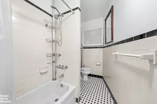 319 MacDonough St, New York City, NY 11233 - Photo 14