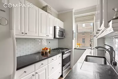 37-28 80th Street #32, New York City, NY 11372 - Photo 4