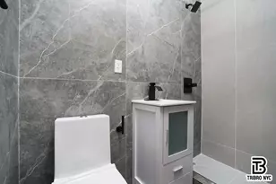 17-31 Norman St, New York City, NY 11385 - Photo 6