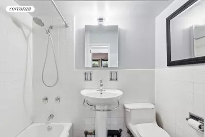 345 E 69th Street #2B, New York City, NY 10021 - Photo 4